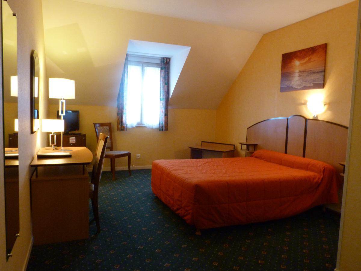 Hostellerie Du Chateau Saint-Pere-sur-Loire Eksteriør bilde
